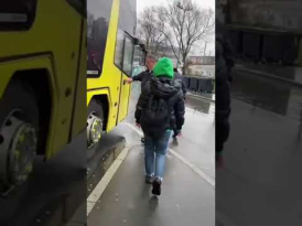 Обман, унижение , ущемление прав, вымогательство денег